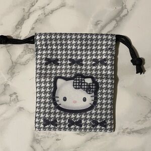 Sanrio 2025 - mini drawstring accessories bag - Hello Kitty